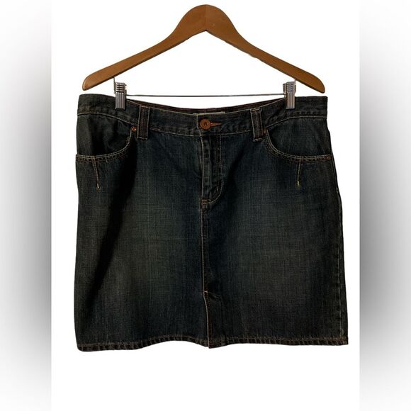 Old Navy Mini Skirt Size 14 - Picture 1 of 4